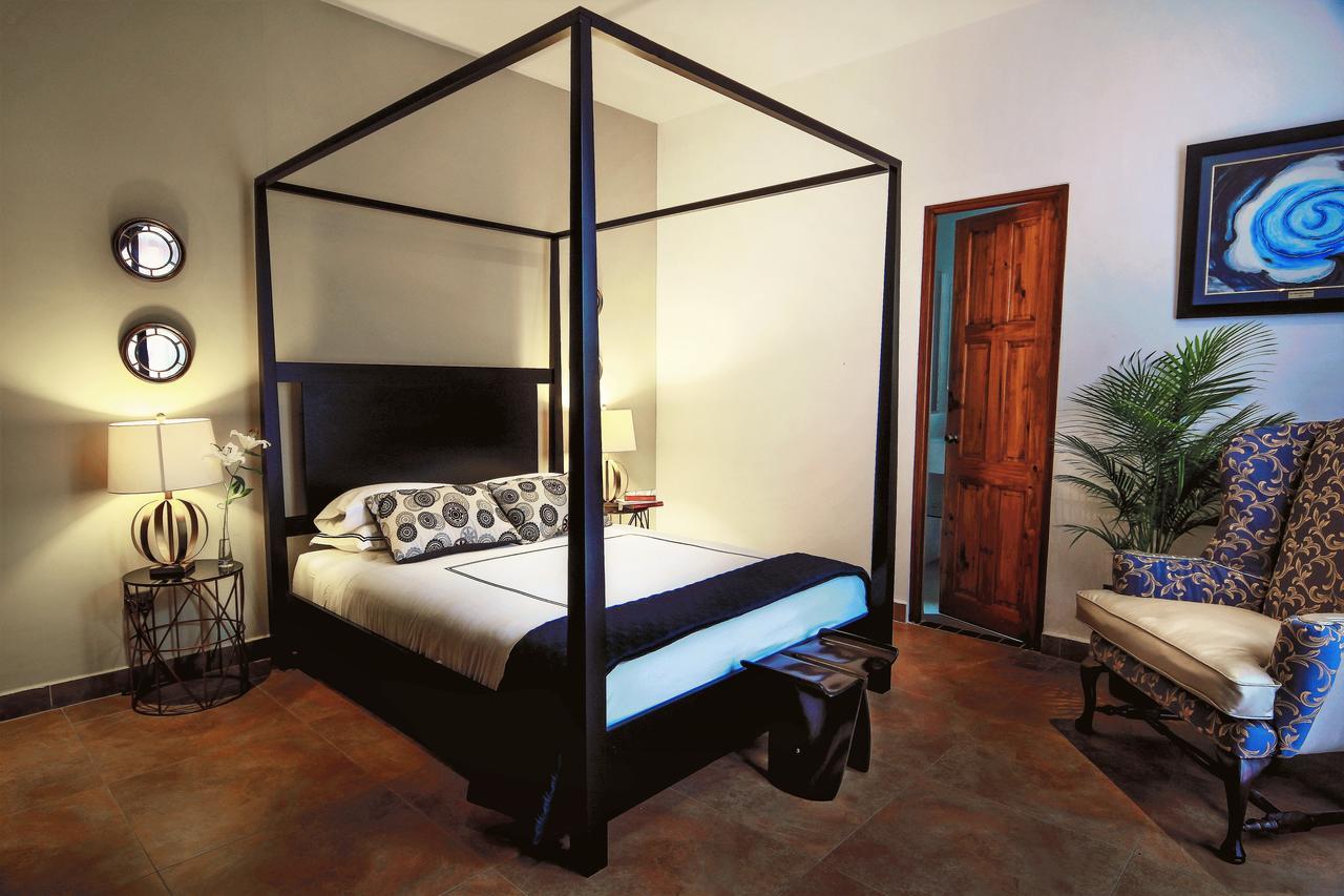 La Isabela Apartahotel
